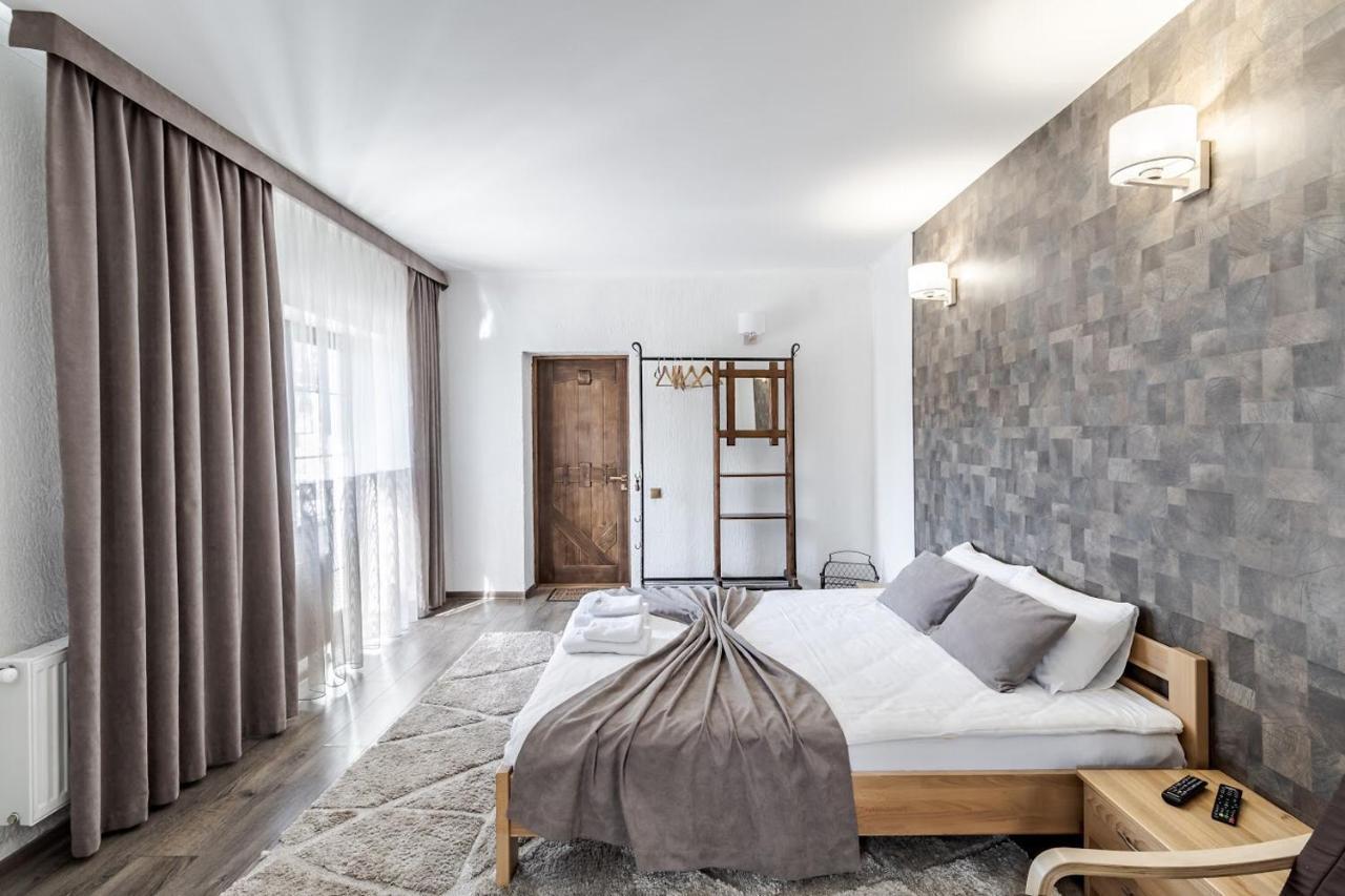 Маєток "Zymon & Ski" Bukovel Exterior foto